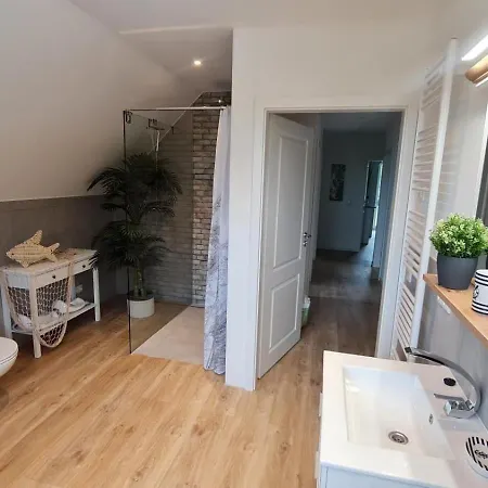 Springborn Ferienoase Zwischen Strand, Feld Und Wald Feriehus