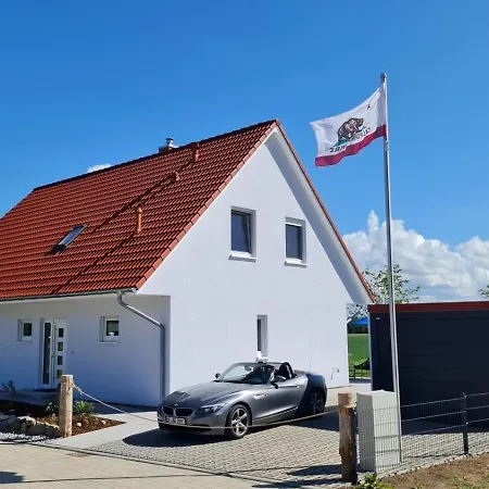 Feriehus Springborn Ferienoase Zwischen Strand, Feld Und Wald