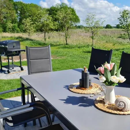 Springborn Ferienoase Zwischen Strand, Feld Und Wald *